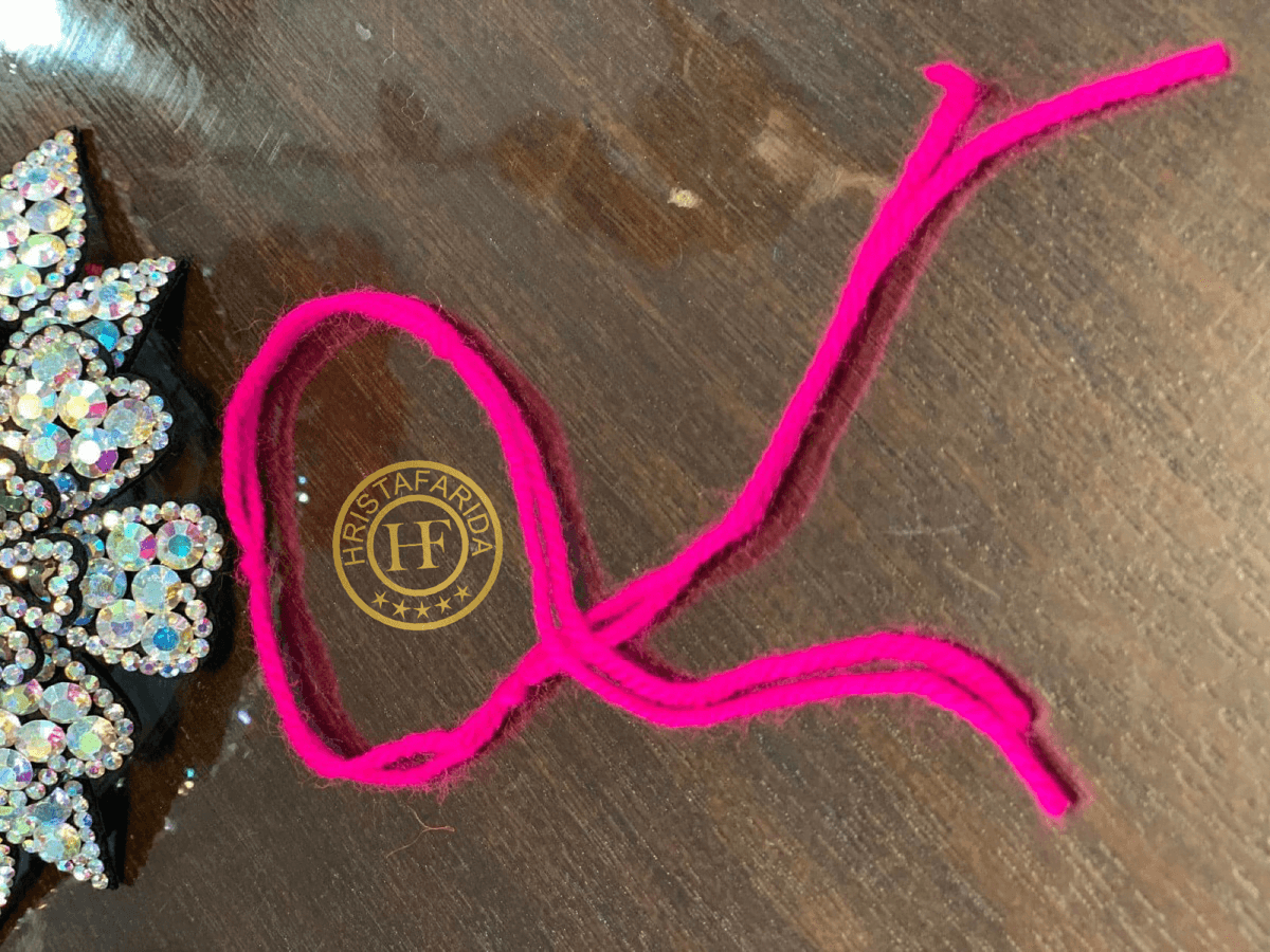 Нить Цвета фуксия. Поддержка для кармических людей