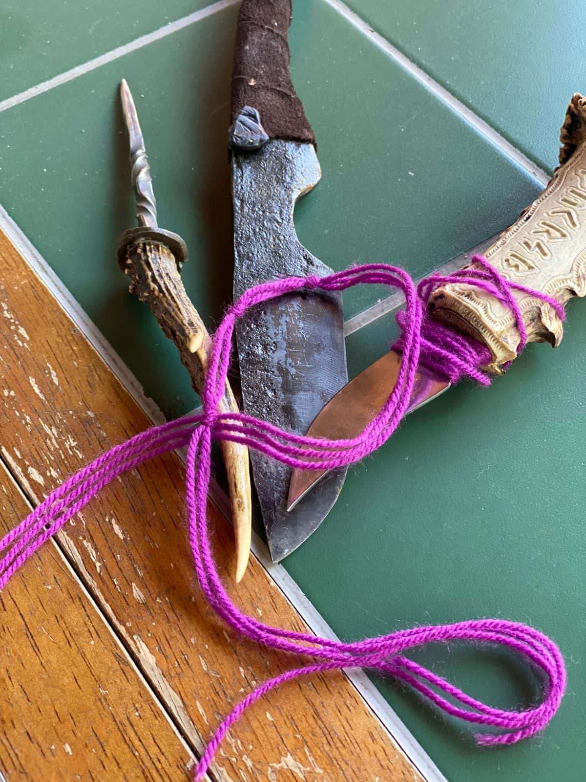 Фиолетовая нить "Поддержка Космоса"