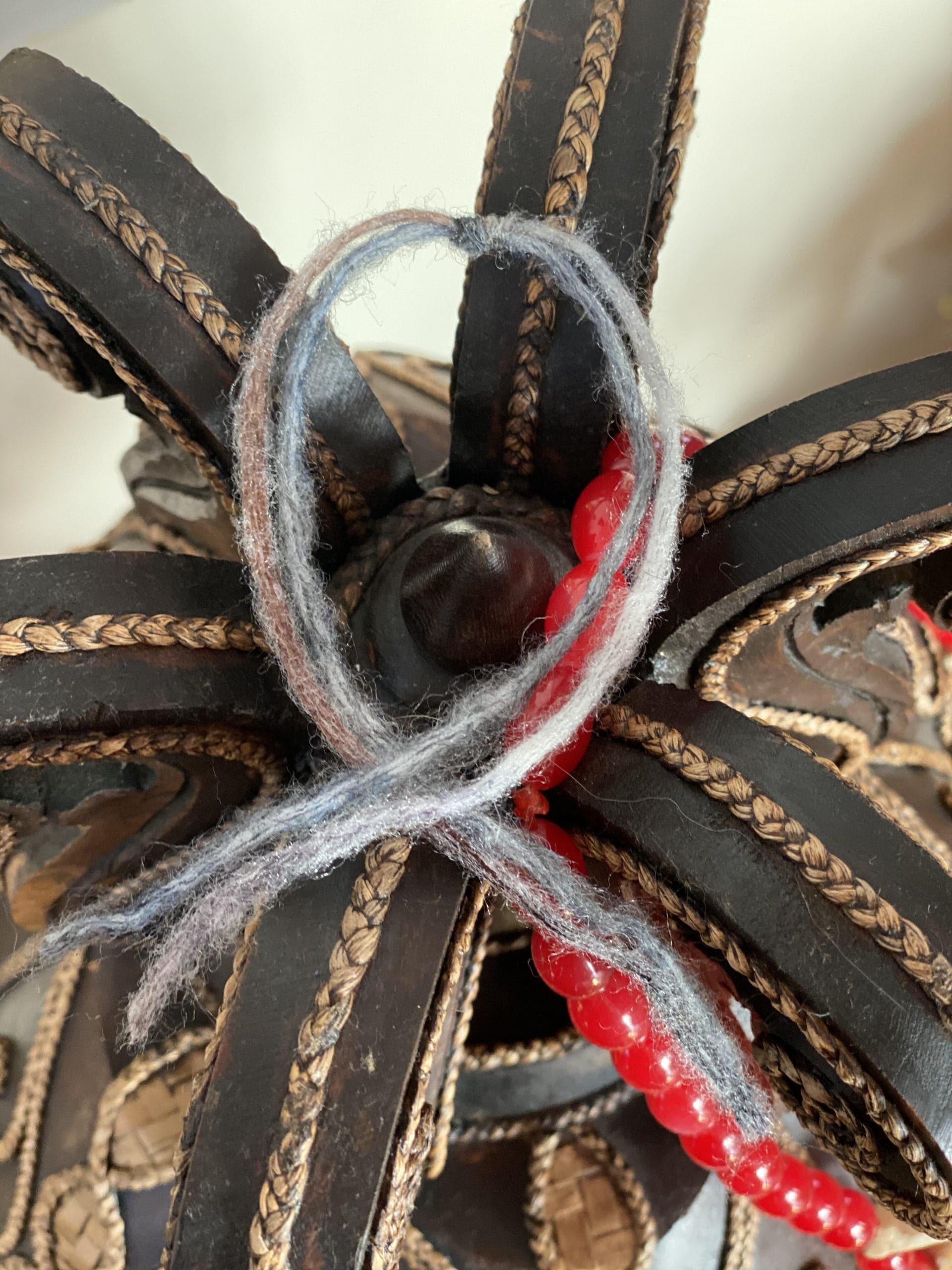 Нить "Поле чудес"