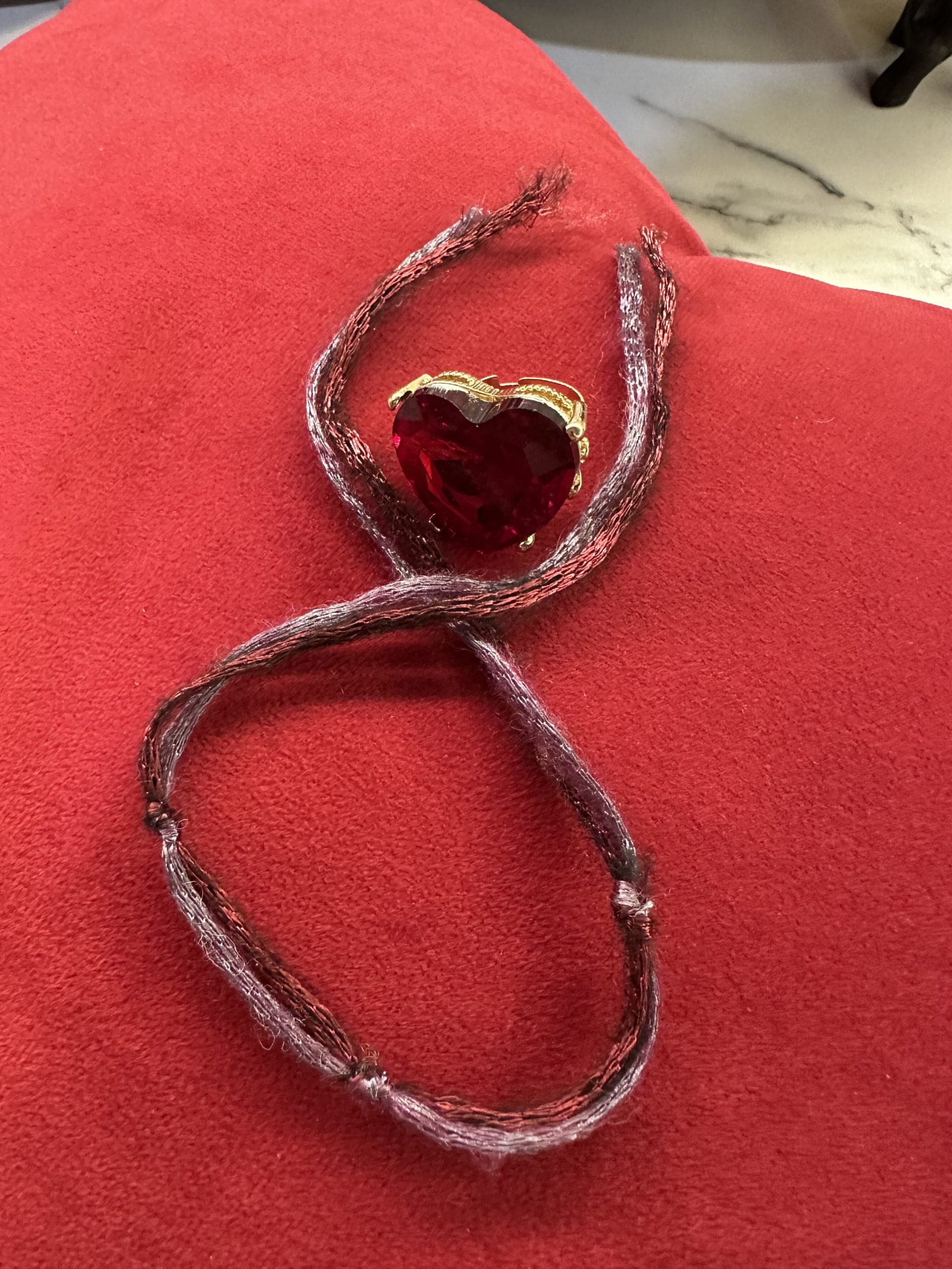 Нить "Властелин Мира"